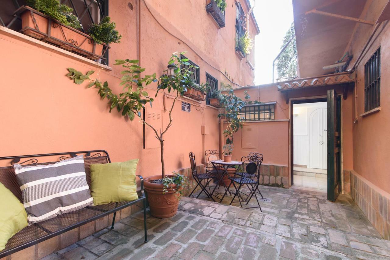 דירות רומא Lovely With Garden In Vatican Museums Trastevere מראה חיצוני תמונה